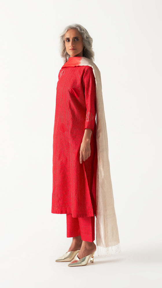 Ivory/Red
