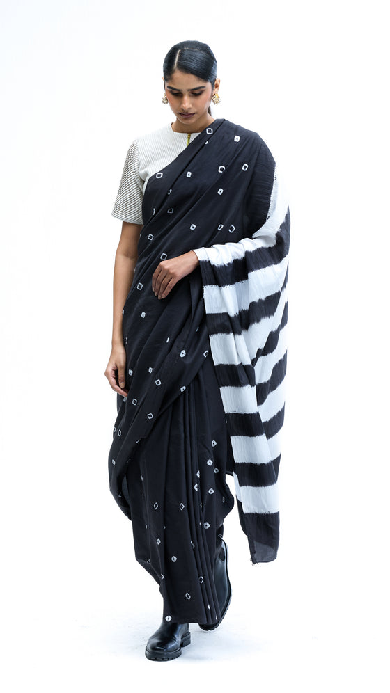 Parallel Terrain Saree - Black