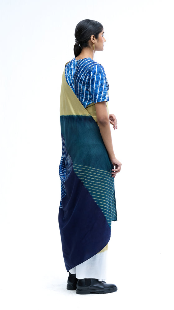 Crossing Over Saree - Indigo
