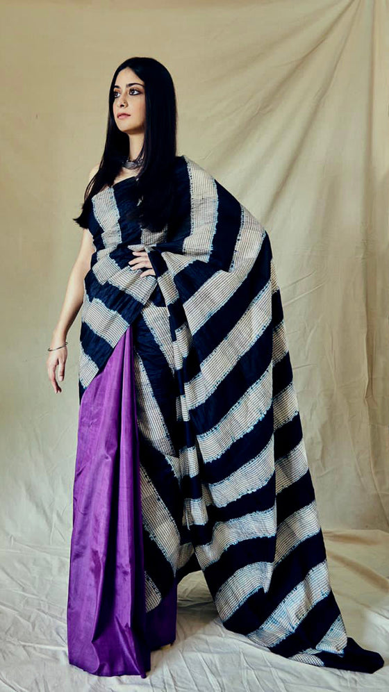 Colour-blocked Checkered Silk Saree