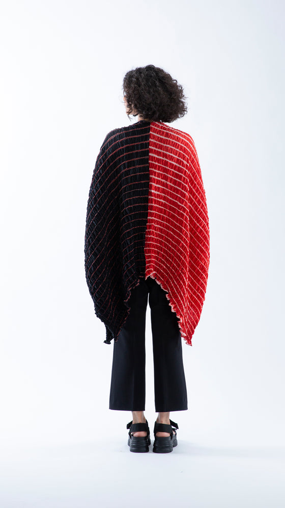 Nami Shell Cape - Rust Red/Black