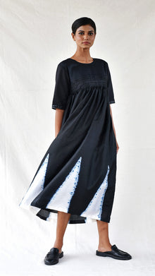  Black and White Temple Silk Dress
