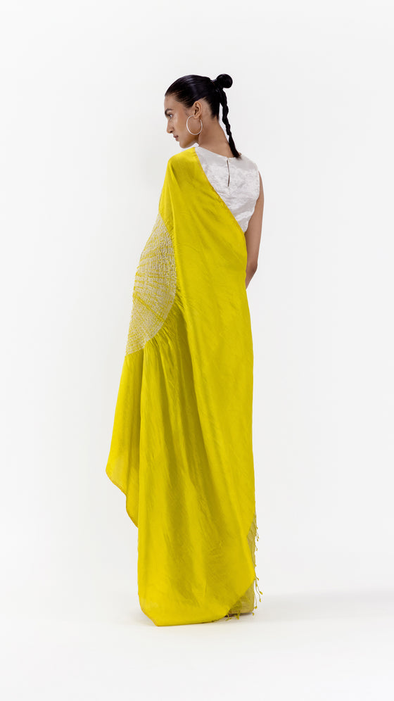 THE HANDSFREE SAREE - METALLIC LIME