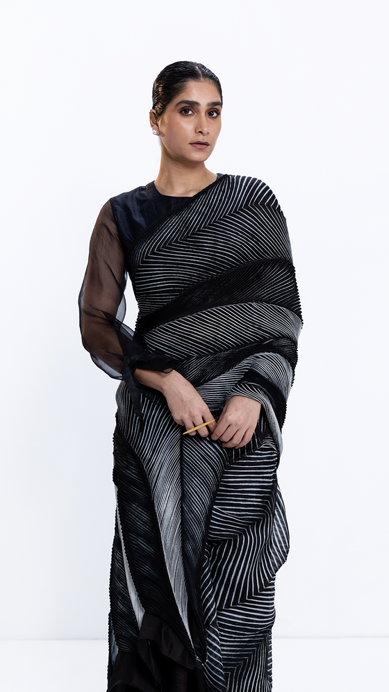 Sea Saree - Black