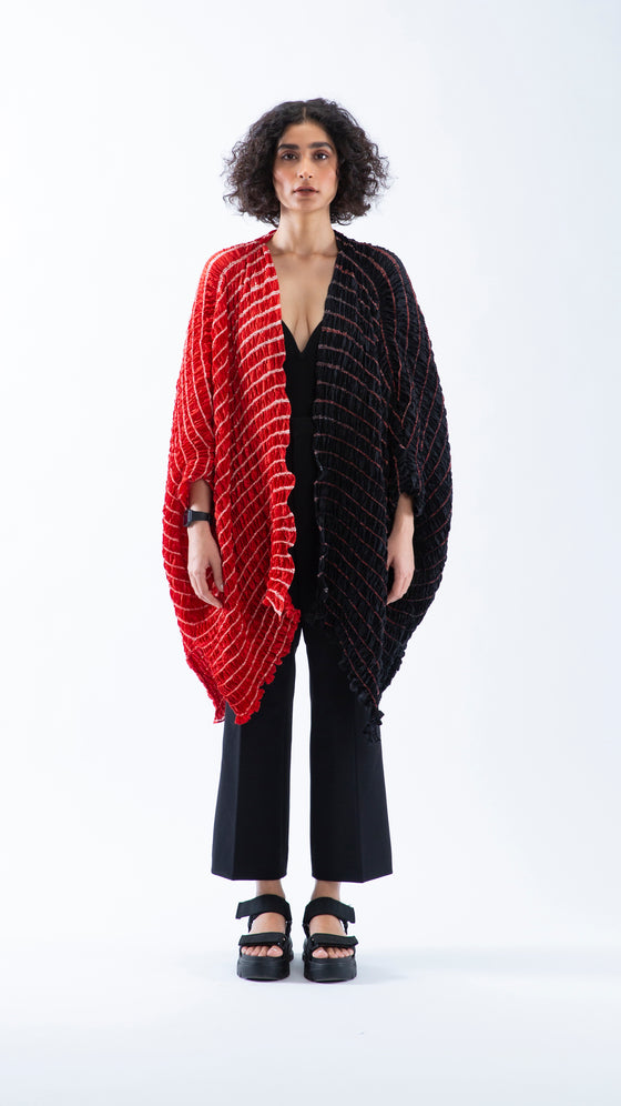 Nami Shell Cape - Rust Red/Black