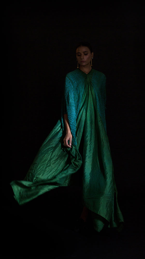 NAMI SLEEVE DRESS - BOTTLE GREEN