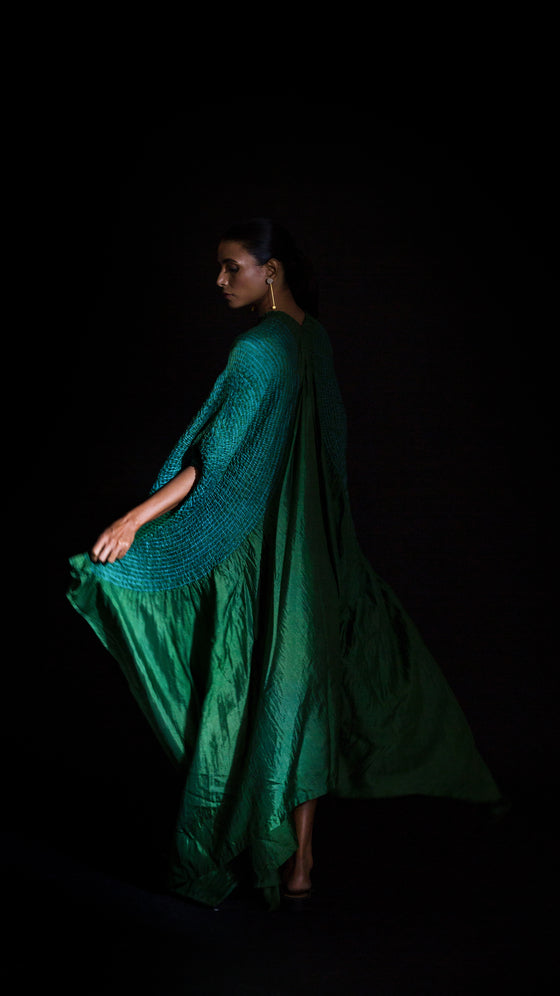 NAMI SLEEVE DRESS - BOTTLE GREEN
